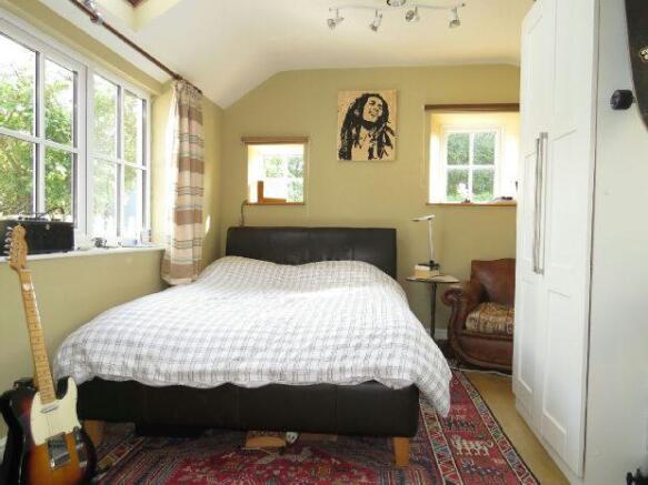 Downstairs Bedroom 4