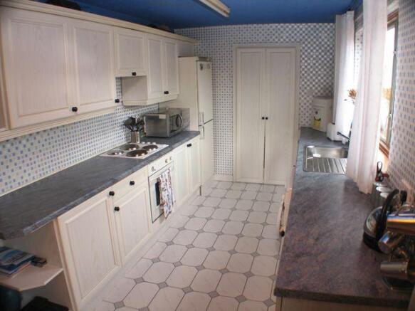 Photo 5