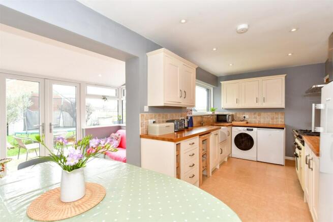 Kitchen/Dining Room
