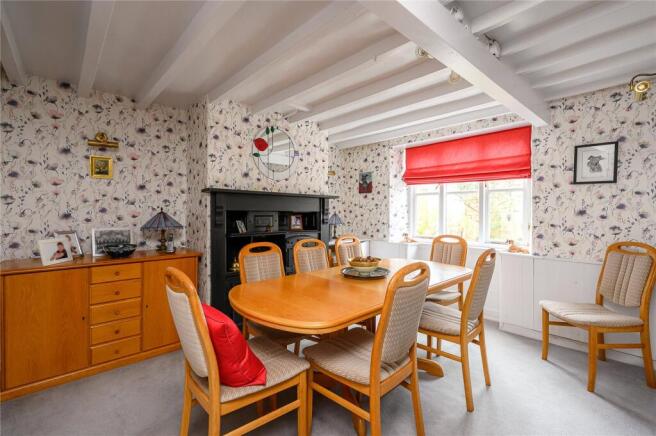 3 bed Semi-Detached for sale Image 8