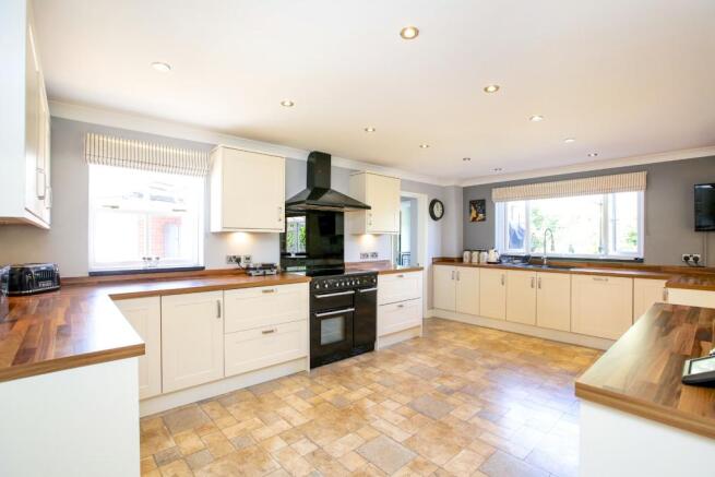 Kitchen Diner