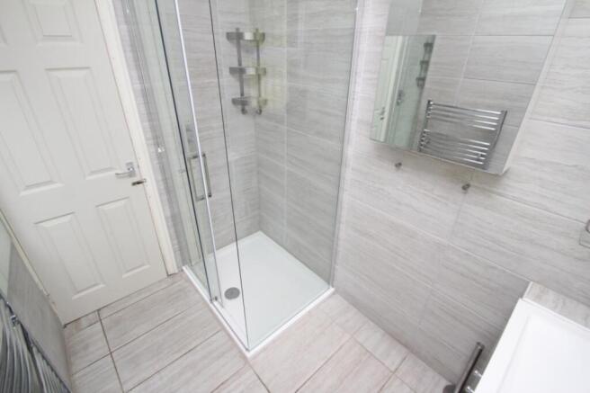 2 bed Bungalow to rent Image 11