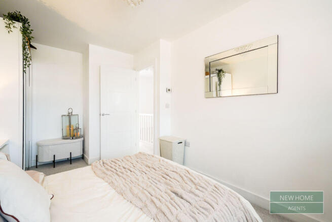 3 bed Semi-Detached for sale Image 10