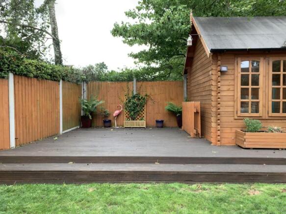 DECKING