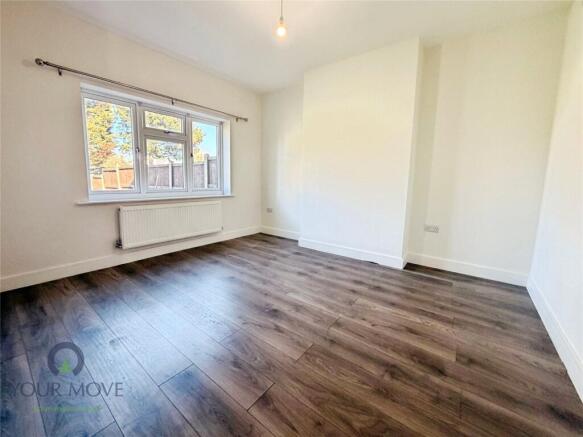 Reception 2/Bedroom