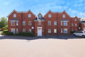 Flat 14, Augustine Court, Spire View, Salisbury SP2 7GA