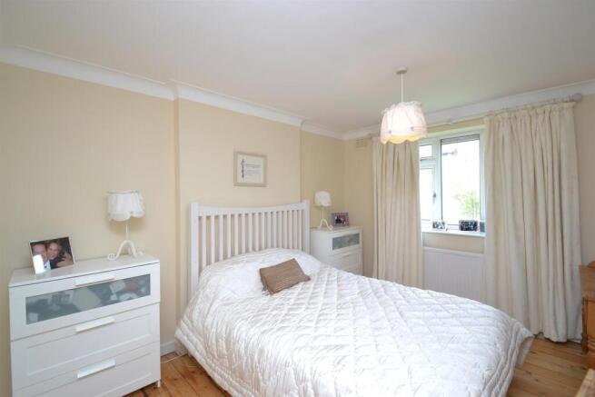 bedroom1
