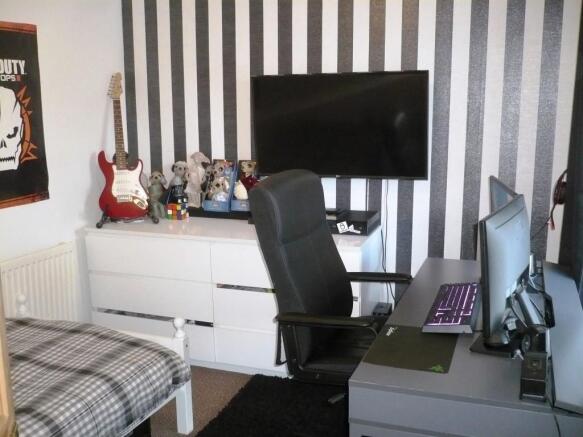 Photo 9
