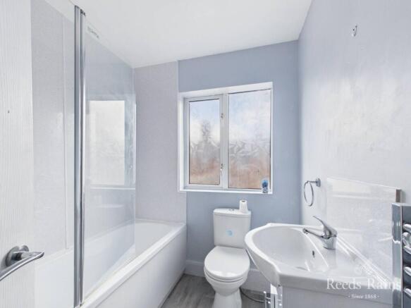 3 bed Terraced for sale Image 8
