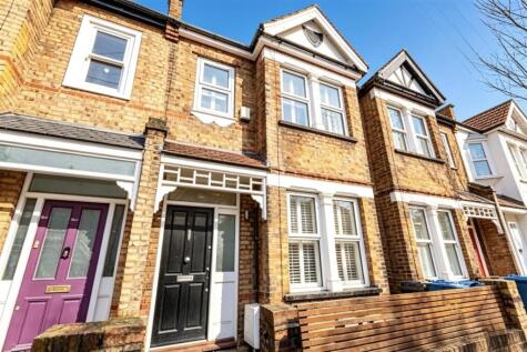 Gore Road, Raynes Park