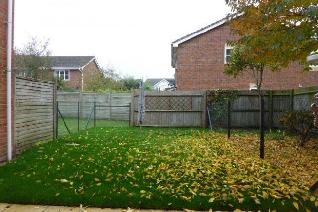 ENCLOSED LANDSCAPED GARDEN