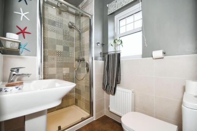 EN SUITE.jpg