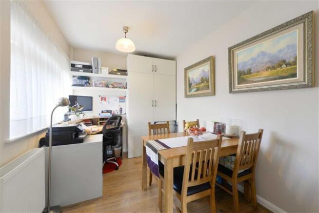 Dining Room/Bedroom 