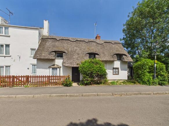 Oundle Road, Alwalton