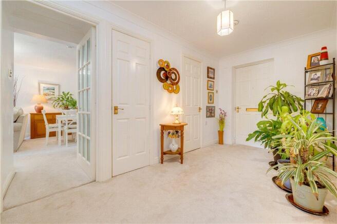 2 bed Apartment for sale Image 5