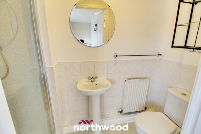 3 bed Apartment for sale Image 8