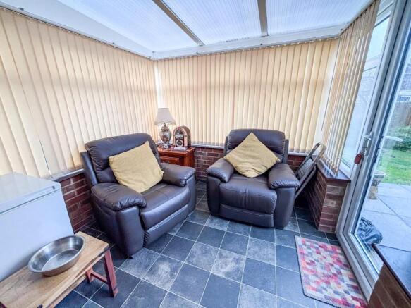 tlc_be52d342-db0e-493a-bf38-675a67255b17_243b640.j