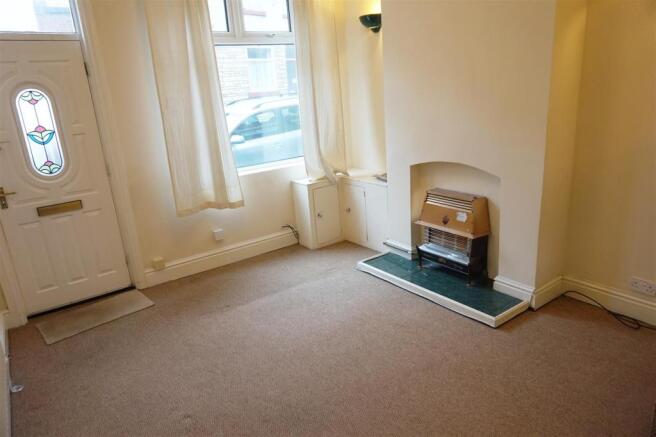 THROUGH LOUNGE/DINING ROOM
