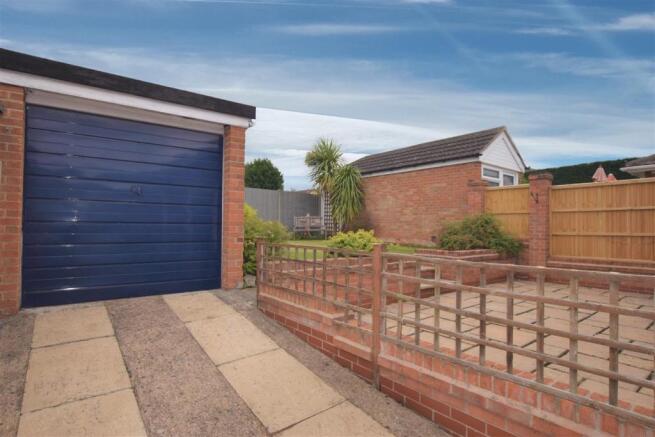 Single Garage