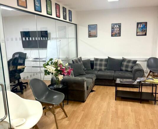 6b98a492-e16e-439...