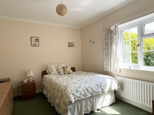 Bedroom:
