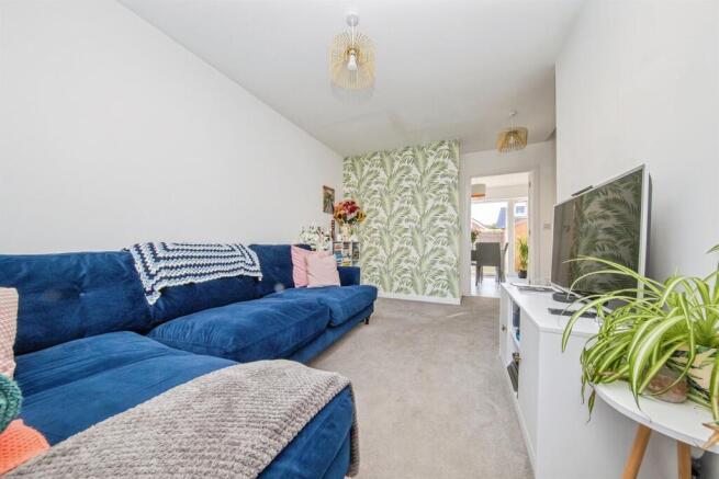 Chaplin Drive, Thorpe-Le-Soken, Clacton-On-Sea photo 4