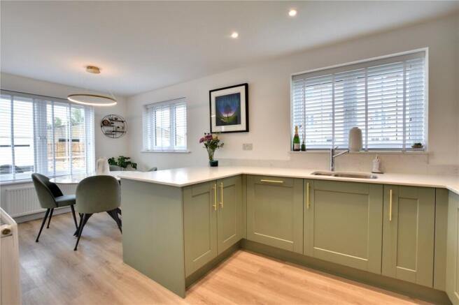 3 bed Detached for sale Image 4