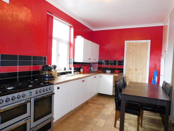 Kitchen 2