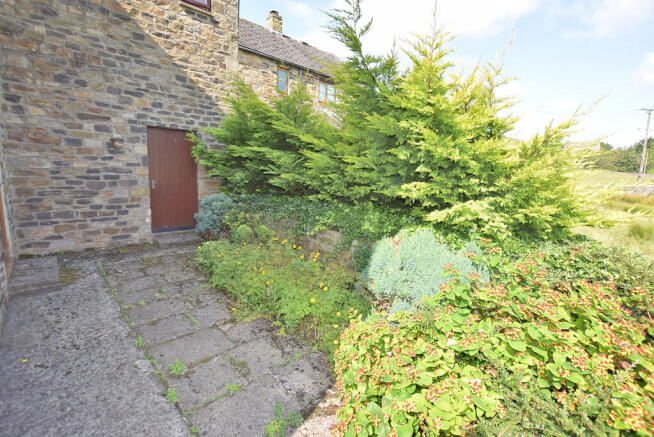 2 bed Link Detached House for sale Image 12