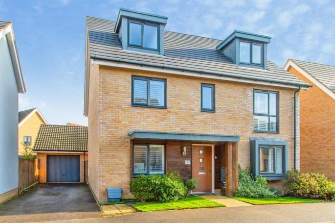 5-bed detached on Whittle Way, Upper Cambourne, Cambridge, £600,000