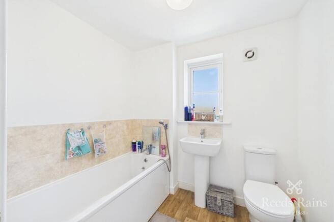 3 bed Detached for sale Image 8