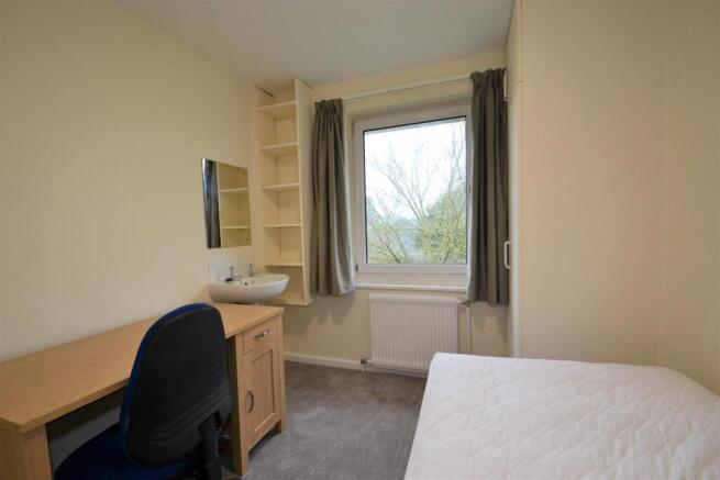 Room 16 Field House January 2021 (2).JPG