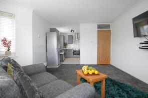 9, Howlett Way, Cambridge CB25 9EQ