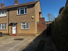 15, Quinbrookes, Slough SL2 5RX