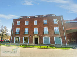 Flat 11, Denmark House, Parkway, Welwyn Garden City AL8 6DH