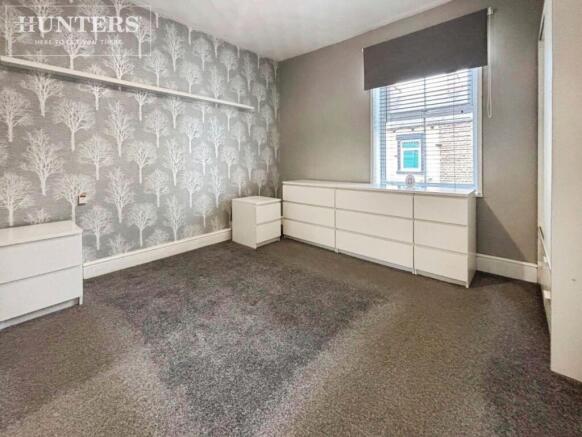 3 bed Terraced to rent Image 8