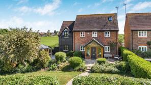 Paddock View, Crendon Road, Aylesbury HP18 9HE