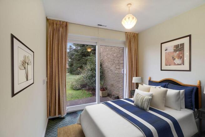 Bedroom 1 (Double)
