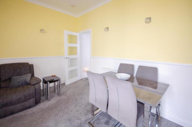 2 bed Terraced for sale Image 6