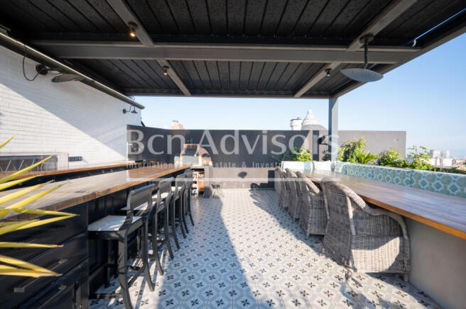 impresionante-atico-lujo-con-4-suites-y-2-fanta...