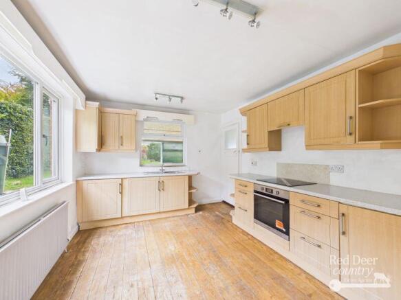 Kitchen/Breakfast Room