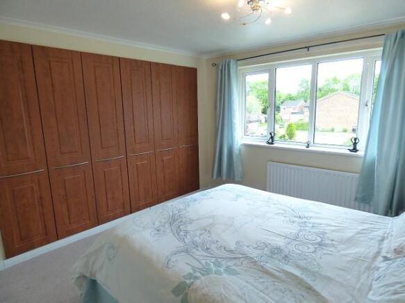 Bedroom 1 - 2