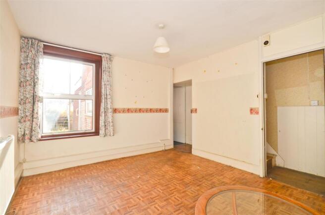 Dining Room.JPG