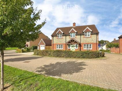 Brookwood Crescent, Waterlooville, Hampshire