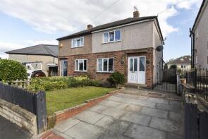 3, Woodedge Avenue, Dalton, Huddersfield HD5 9UX