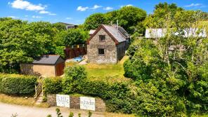 Little Bursdon, Road Past East Bursdon Farm, Bideford EX39 6HB