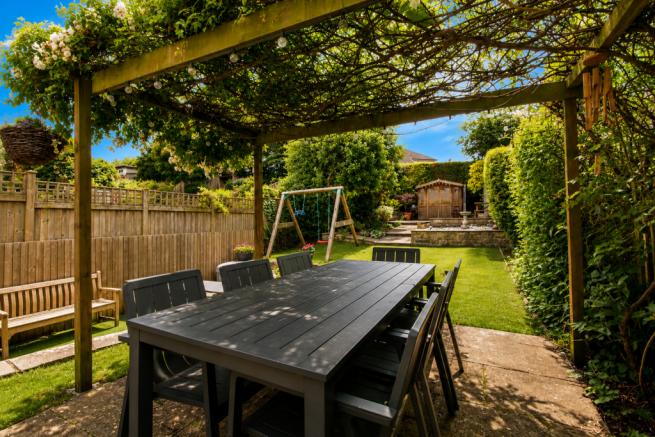 3 bed Town House for sale Image 12