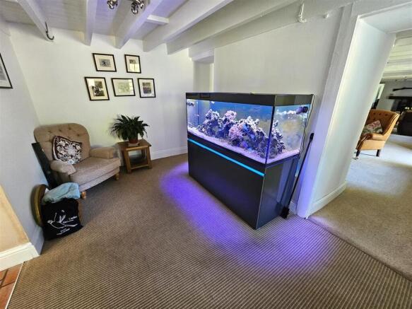Entrance hall.jpg