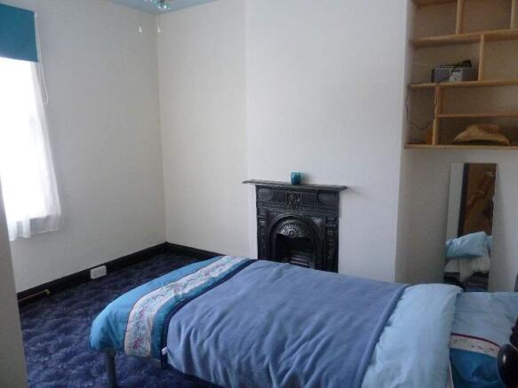 Photo 6