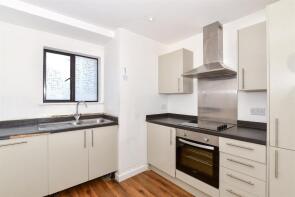 Flat 4, 1 27, St Faiths Street, Maidstone ME14 1LJ